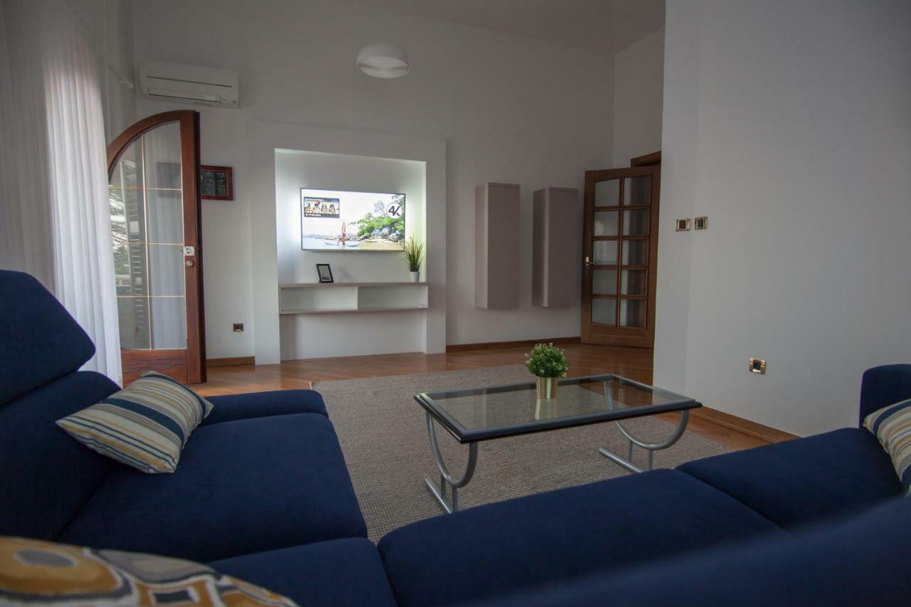 Villa Royale Krk Town Esterno foto