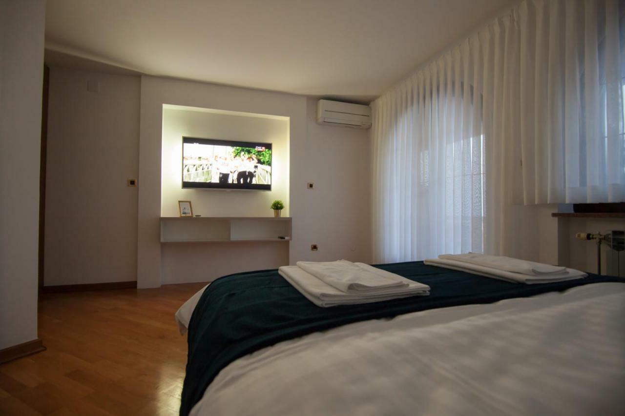 Villa Royale Krk Town Esterno foto