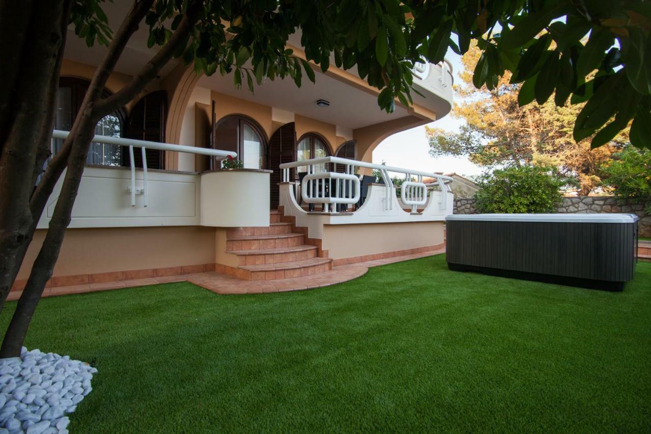 Villa Royale Krk Town Esterno foto